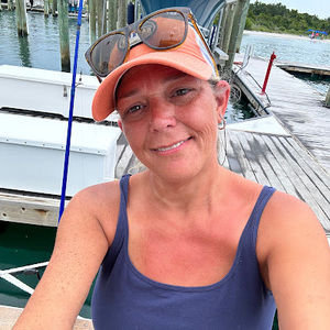 Meet your Posher, Melissa